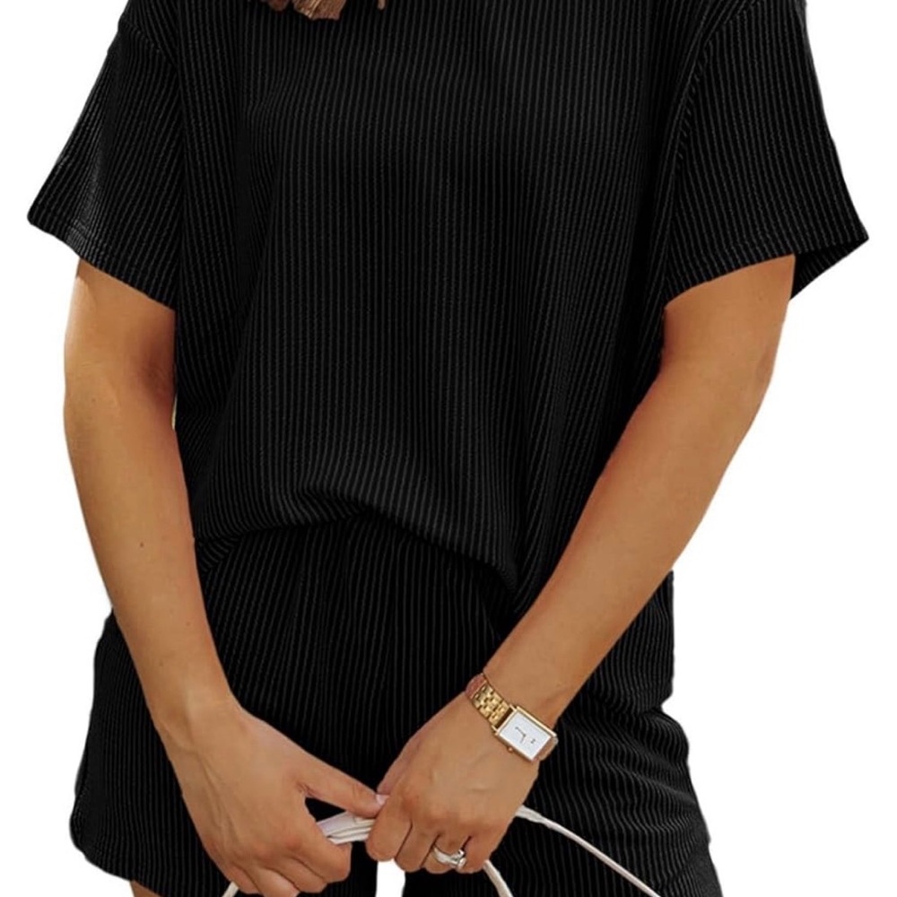 Black Two Piece matching woman’s short set (ribbed texture)